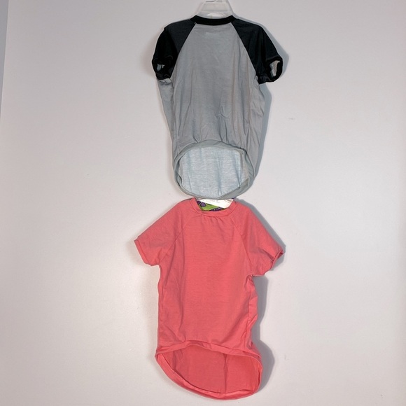 2 Dog Shirts size XL Pink Patrick and Gray Jurassic Park - Picture 7 of 9